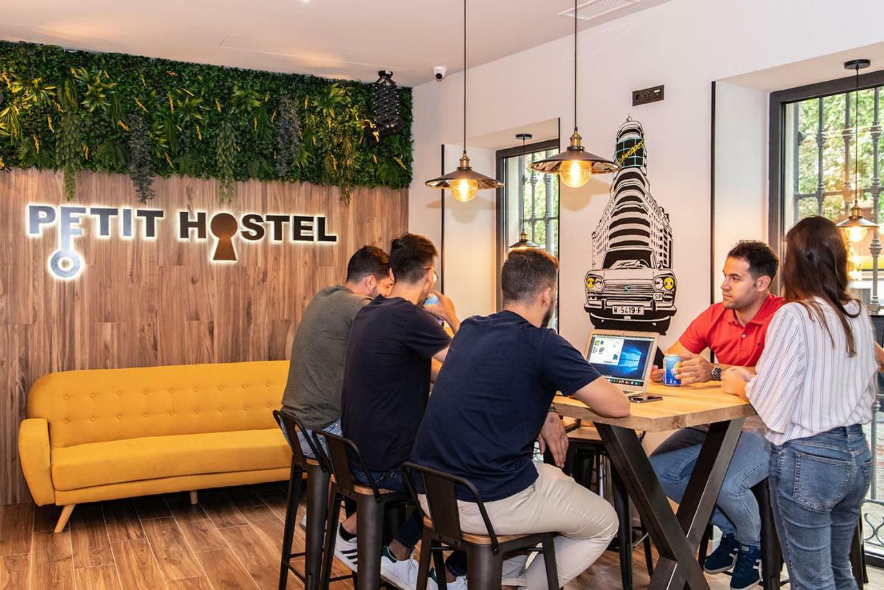 Petit Hostel